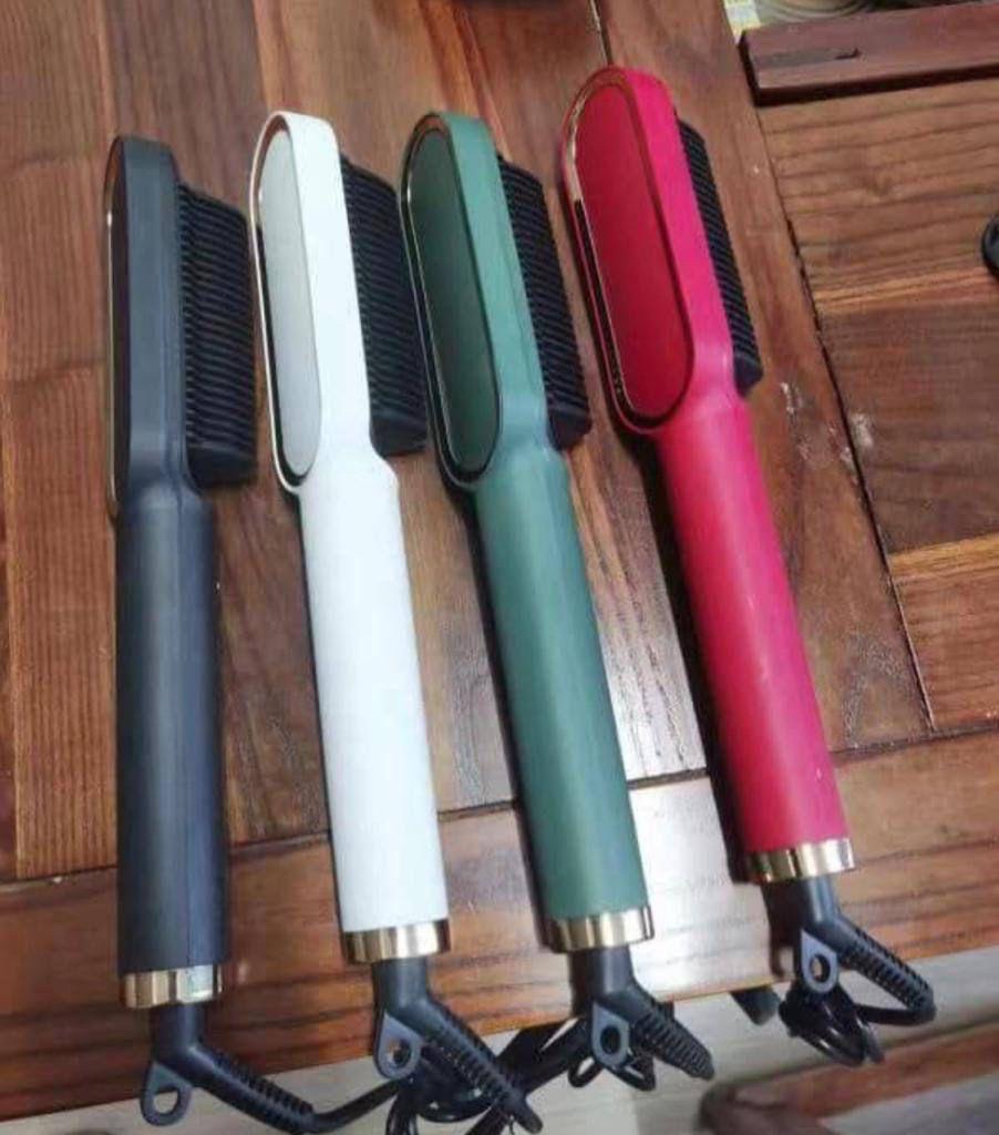 ELECTRIC HAIR STRAIGHTENER